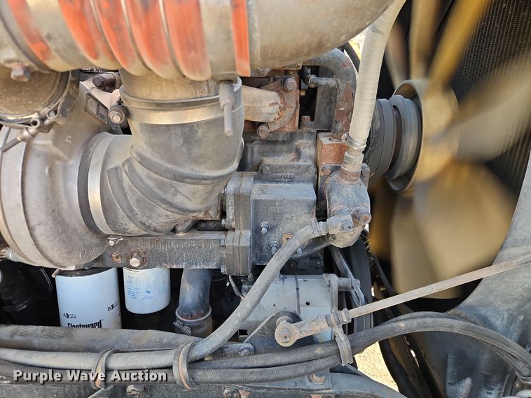 image for item EO7017 2000 Kenworth W900 semi truck