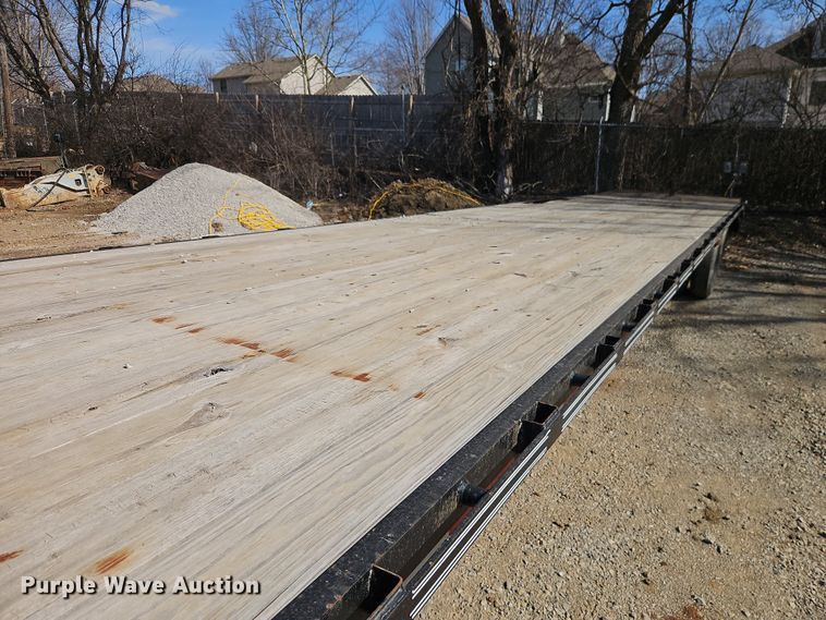 image for item EO7019 2022 Davidson Trailers, LLC equipment trailer