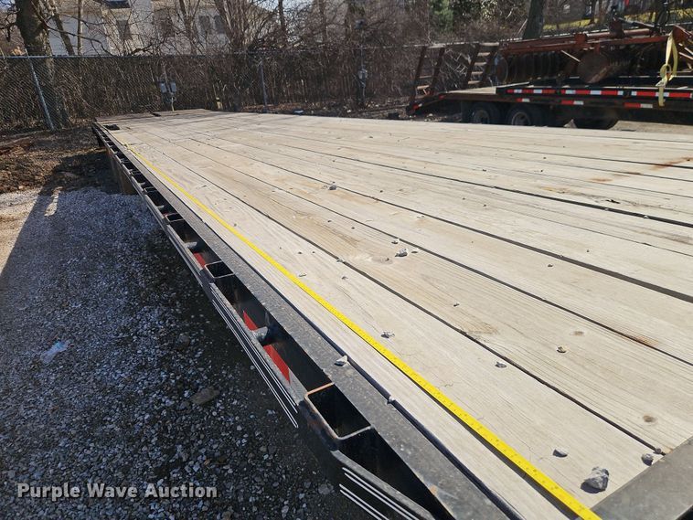 image for item EO7019 2022 Davidson Trailers, LLC equipment trailer