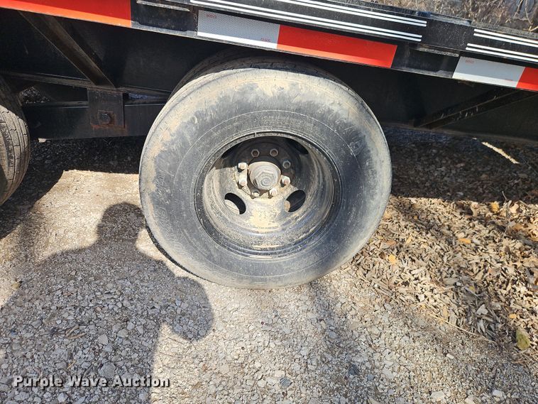 image for item EO7019 2022 Davidson Trailers, LLC equipment trailer