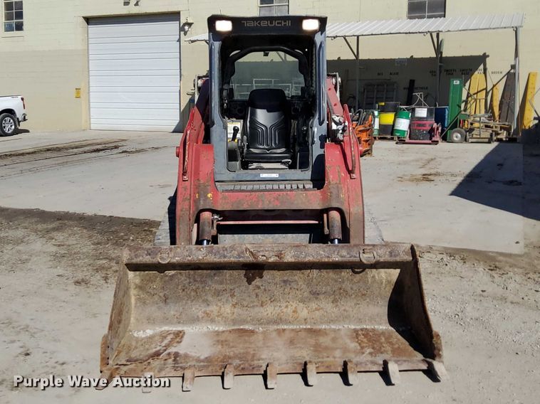 image for item EO7021 2013 Takeuchi  TL12 tracked skid steer loader