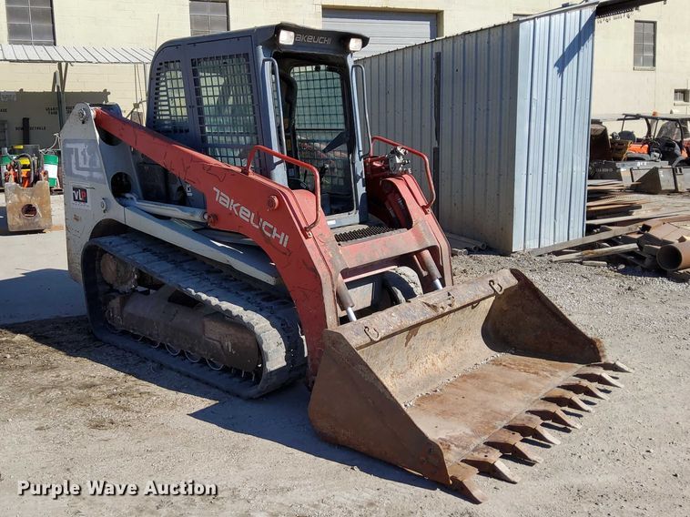 image for item EO7021 2013 Takeuchi  TL12 tracked skid steer loader