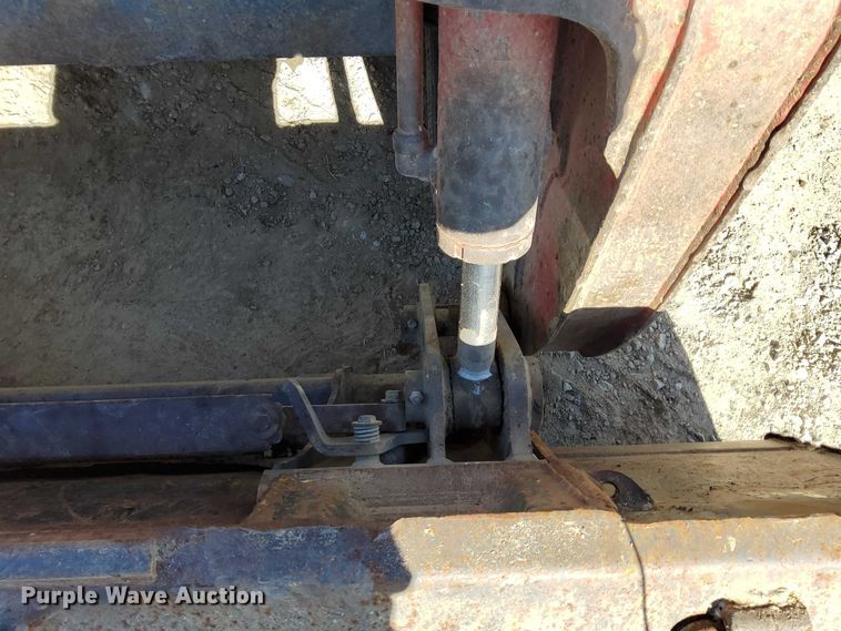 image for item EO7021 2013 Takeuchi  TL12 tracked skid steer loader