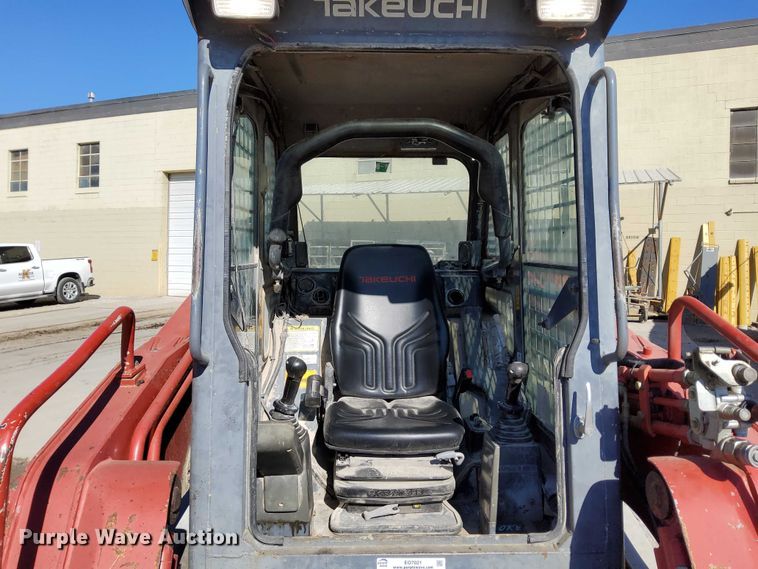 image for item EO7021 2013 Takeuchi  TL12 tracked skid steer loader