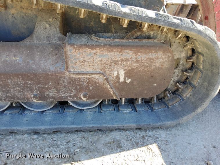 image for item EO7021 2013 Takeuchi  TL12 tracked skid steer loader