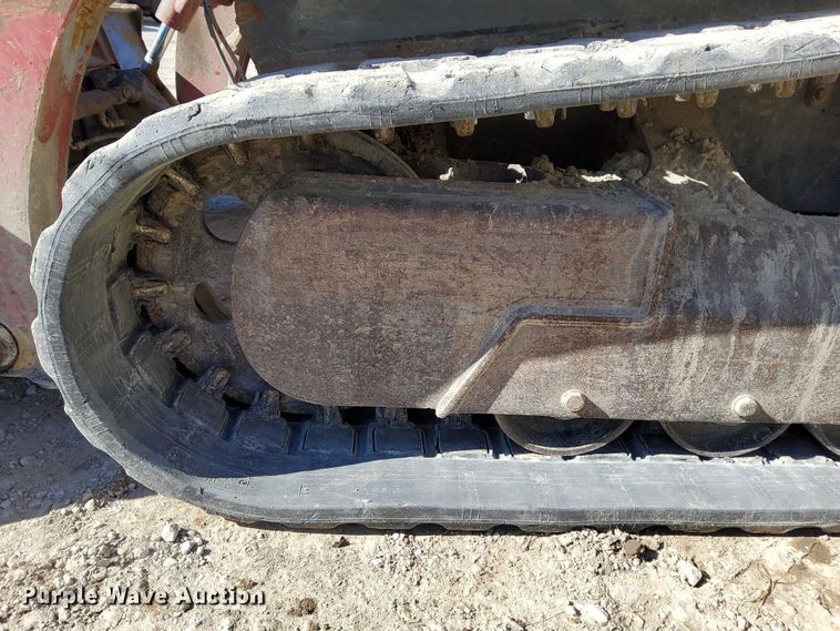 image for item EO7021 2013 Takeuchi  TL12 tracked skid steer loader