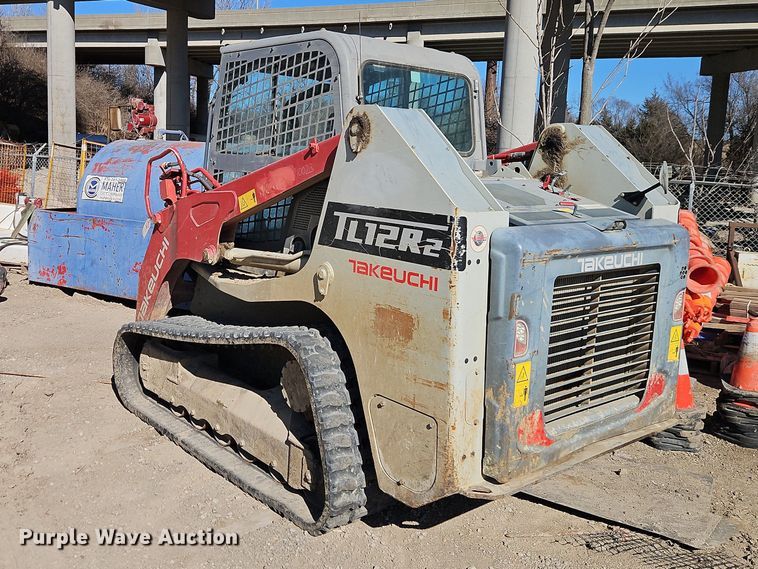 image for item EO7030 2022 Takeuchi TL12R-2 tracked skid steer loader