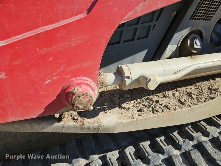 image for item EO7030 2022 Takeuchi TL12R-2 tracked skid steer loader