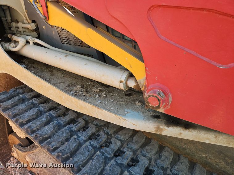 image for item EO7030 2022 Takeuchi TL12R-2 tracked skid steer loader