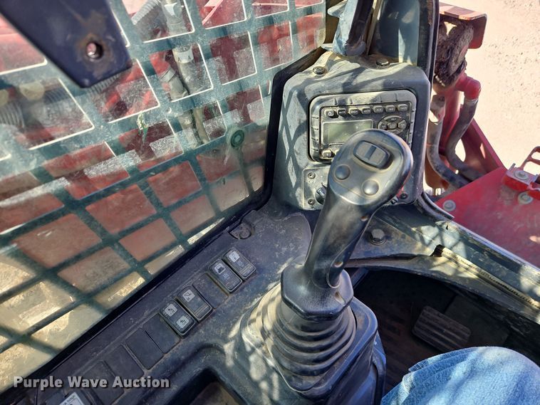 image for item EO7030 2022 Takeuchi TL12R-2 tracked skid steer loader