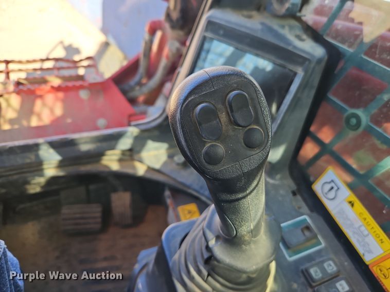 image for item EO7030 2022 Takeuchi TL12R-2 tracked skid steer loader