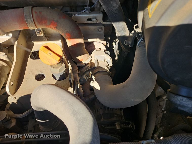 image for item EO7030 2022 Takeuchi TL12R-2 tracked skid steer loader