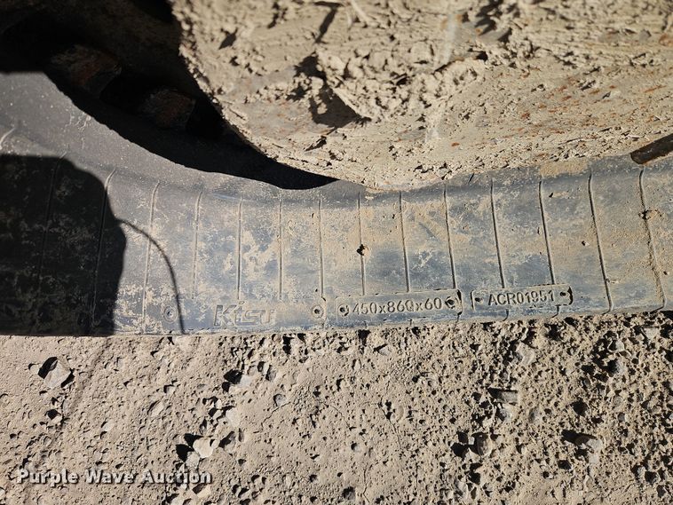 image for item EO7030 2022 Takeuchi TL12R-2 tracked skid steer loader