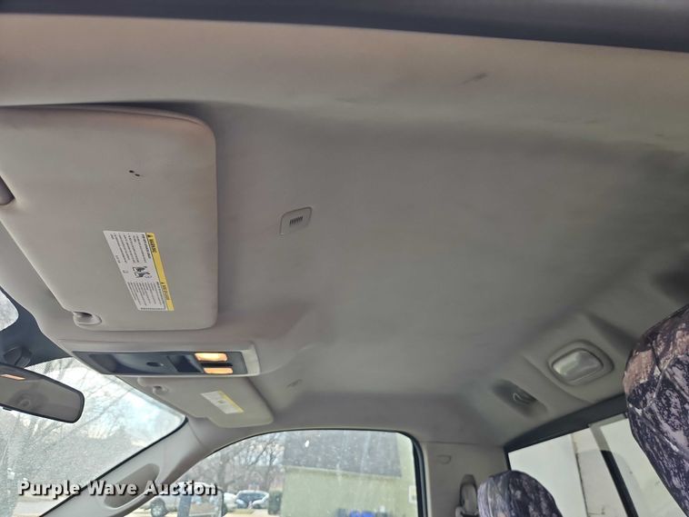 image for item EO7032 2017 RAM 5500 utility / service truck