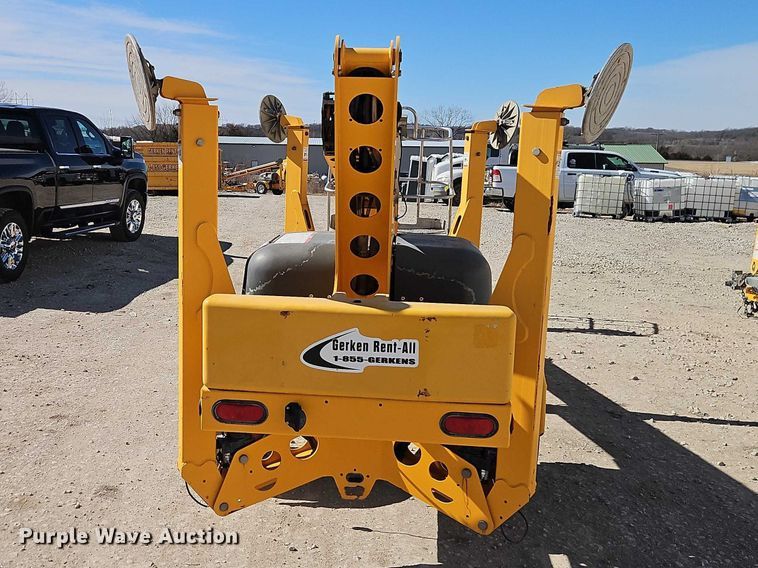 image for item EO7033 2017 Haulotte 3632T boom lift