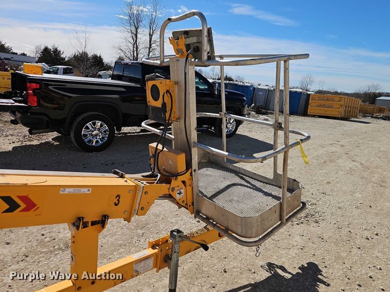 image for item EO7033 2017 Haulotte 3632T boom lift