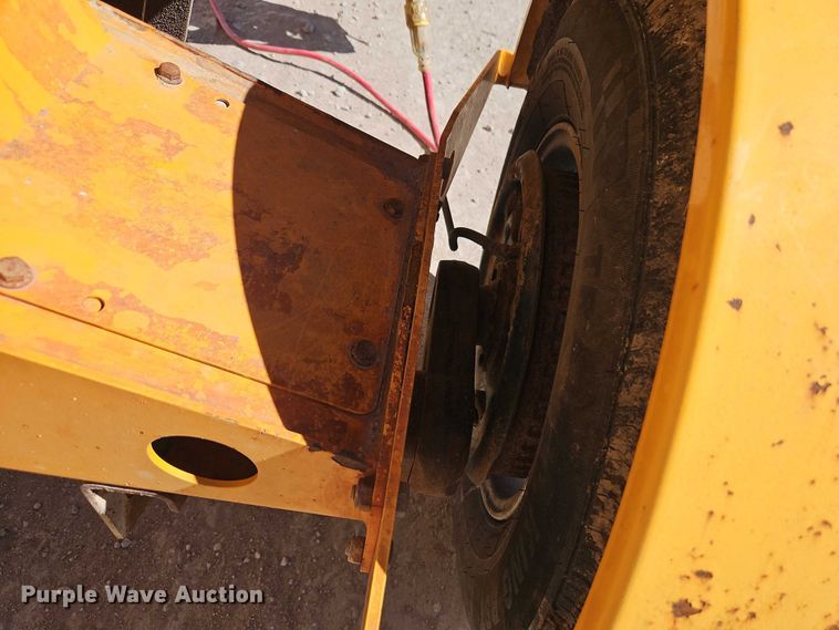 image for item EO7033 2017 Haulotte 3632T boom lift