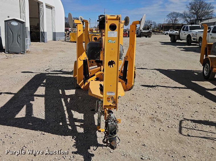 image for item EO7034 2018 Houlotte 4527A boom lift