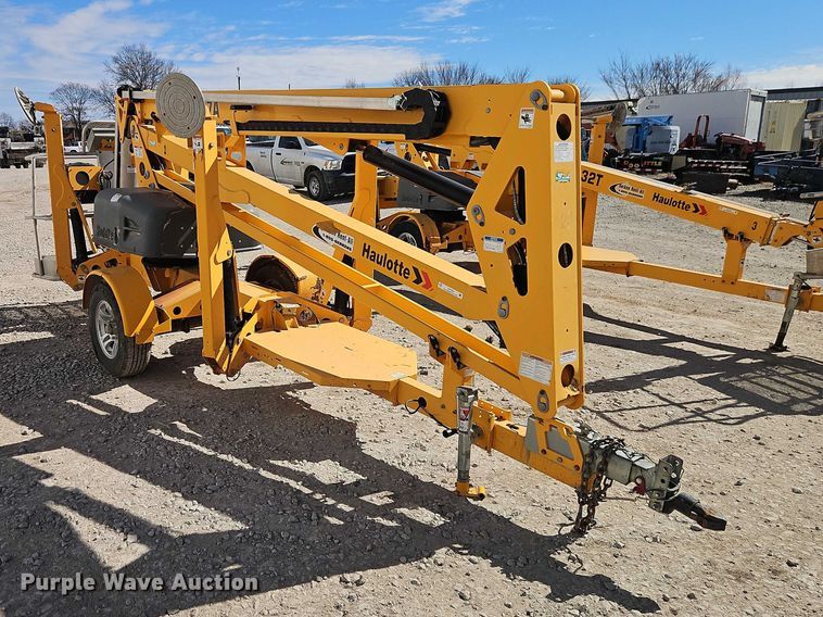 image for item EO7034 2018 Houlotte 4527A boom lift