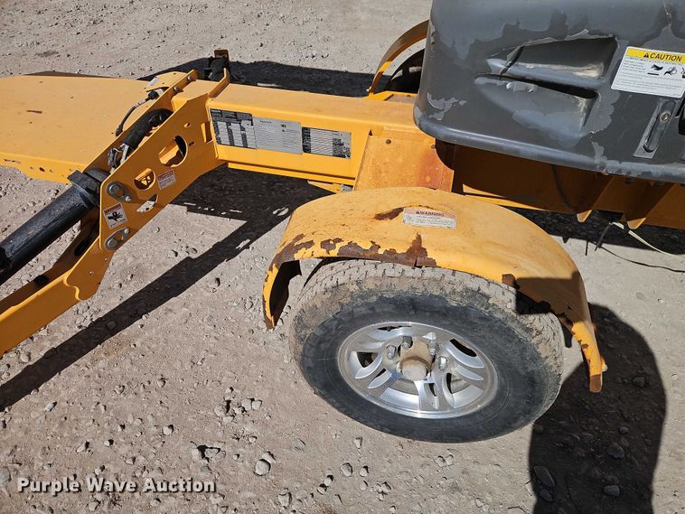 image for item EO7034 2018 Houlotte 4527A boom lift