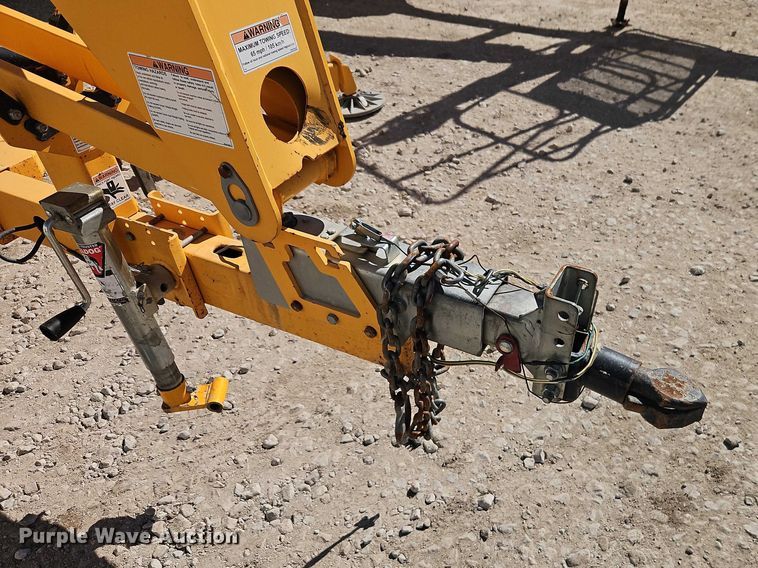 image for item EO7034 2018 Houlotte 4527A boom lift