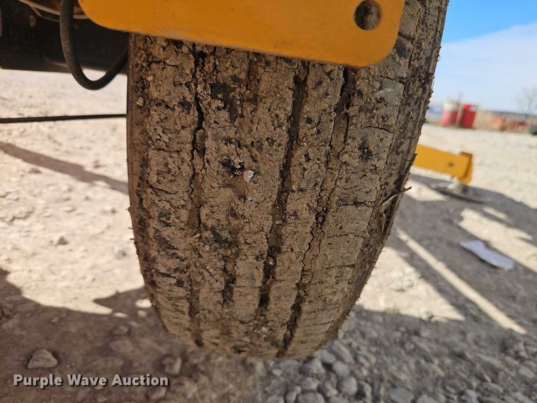 image for item EO7034 2018 Houlotte 4527A boom lift