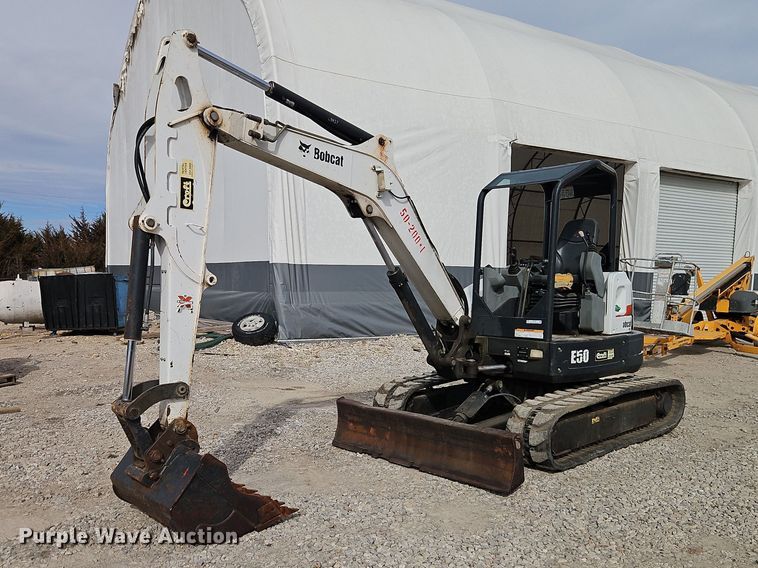 image for item EO7037 2017 Bobcat E50 mini excavator