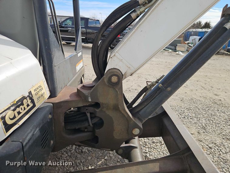 image for item EO7037 2017 Bobcat E50 mini excavator