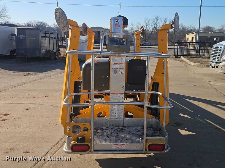 image for item EO7038 2022 Haulotte 5533A boom lift