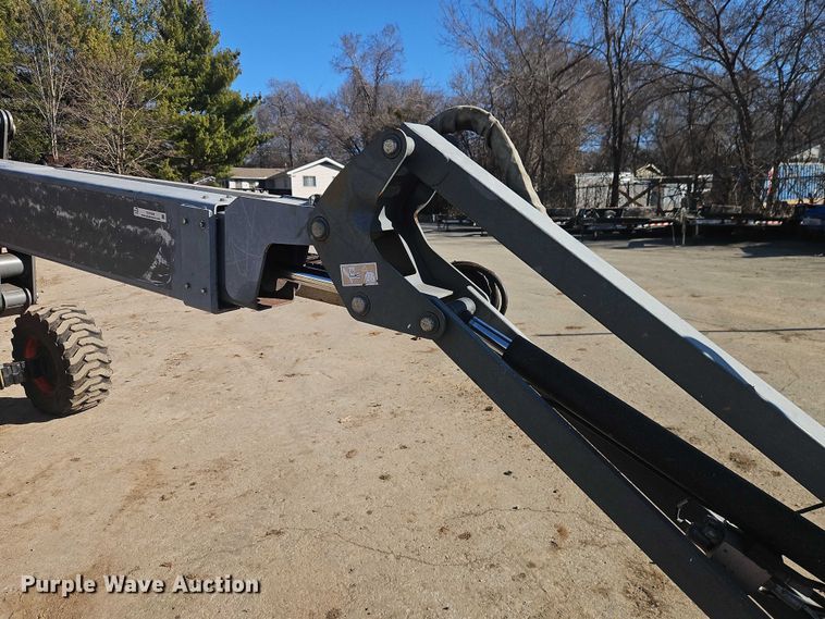 image for item EO7039 2013 Skyjack SJ63AJ boom lift