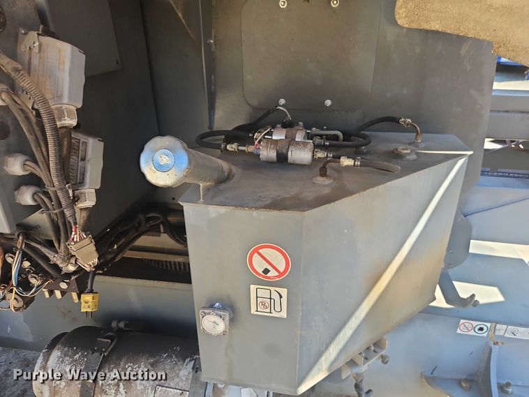 image for item EO7039 2013 Skyjack SJ63AJ boom lift