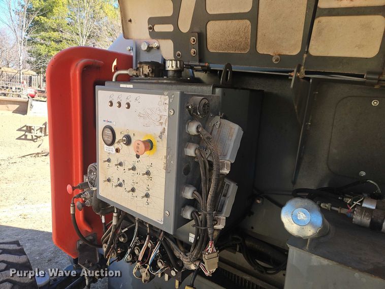 image for item EO7039 2013 Skyjack SJ63AJ boom lift