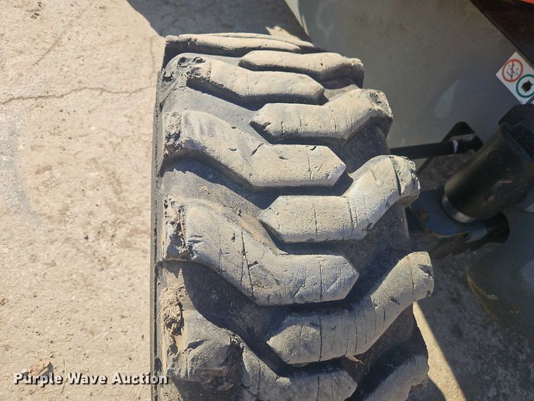 image for item EO7039 2013 Skyjack SJ63AJ boom lift