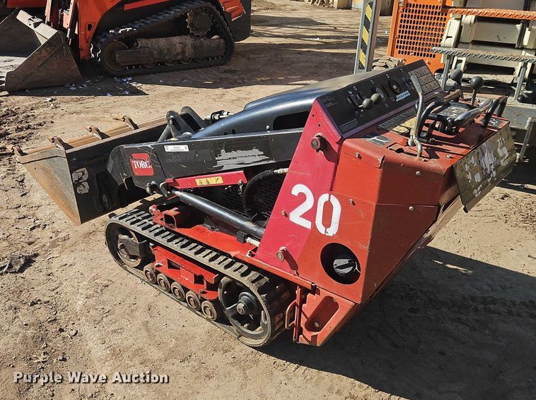 image for item EO7040 Toro Dingo 427 compact utility loader