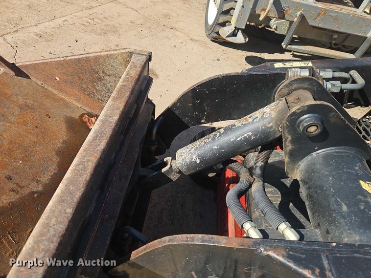 image for item EO7040 Toro Dingo 427 compact utility loader