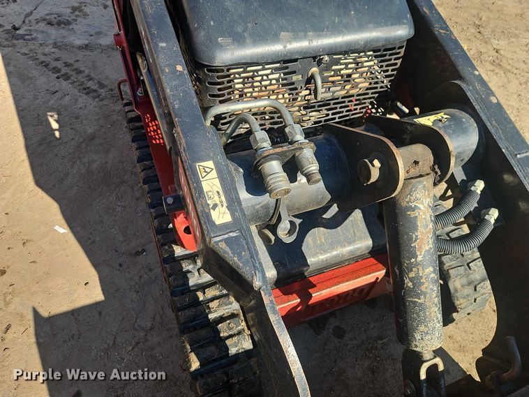 image for item EO7040 Toro Dingo 427 compact utility loader