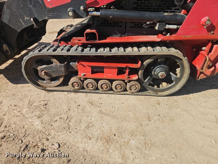 image for item EO7040 Toro Dingo 427 compact utility loader