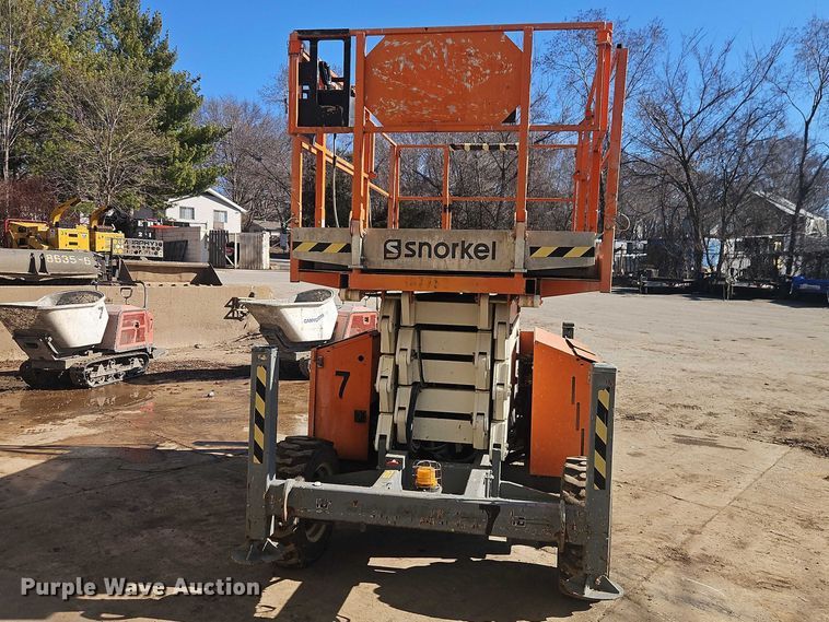 image for item EO7041 2016 Snorkel S3370RT scissor lift