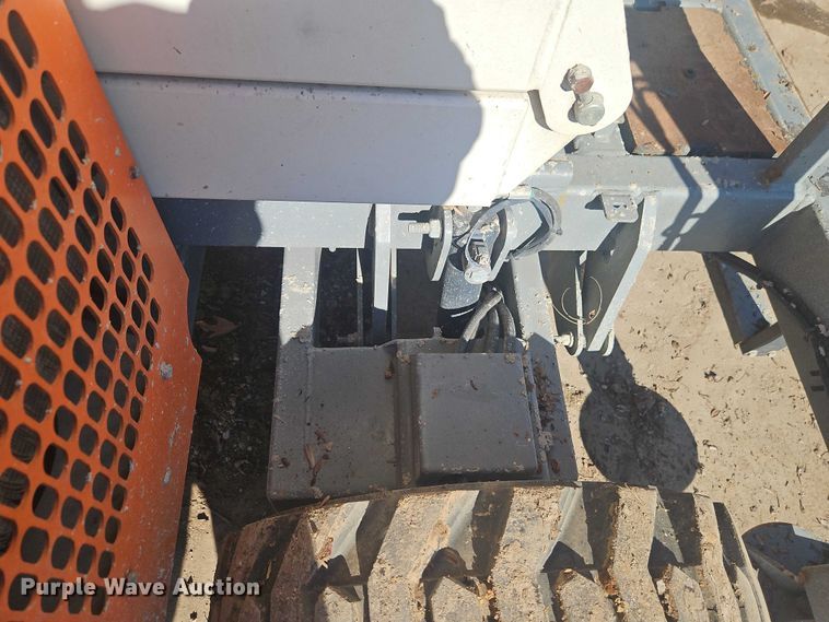 image for item EO7041 2016 Snorkel S3370RT scissor lift