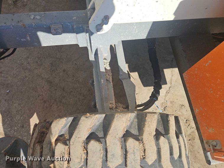 image for item EO7041 2016 Snorkel S3370RT scissor lift