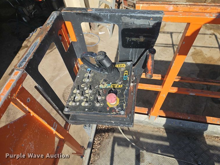 image for item EO7041 2016 Snorkel S3370RT scissor lift