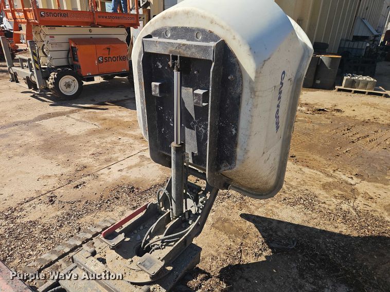 image for item EO7043 CanyCom SC75 concrete buggy