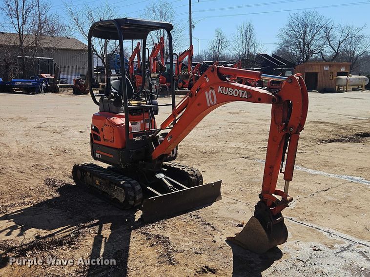 image for item EO7044 2019 Kubota U17 mini excavator