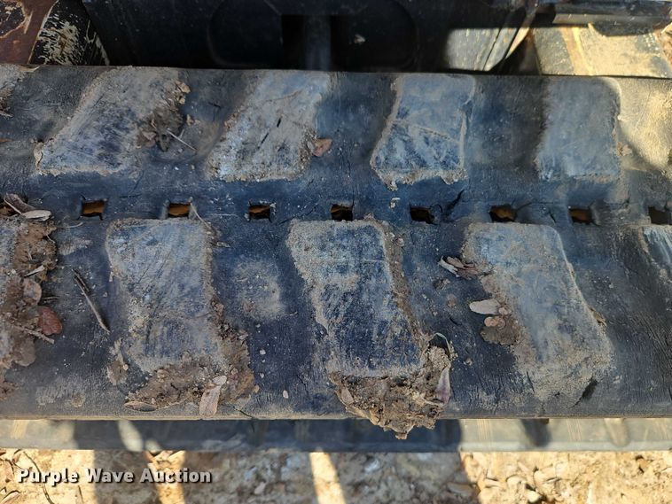 image for item EO7044 2019 Kubota U17 mini excavator