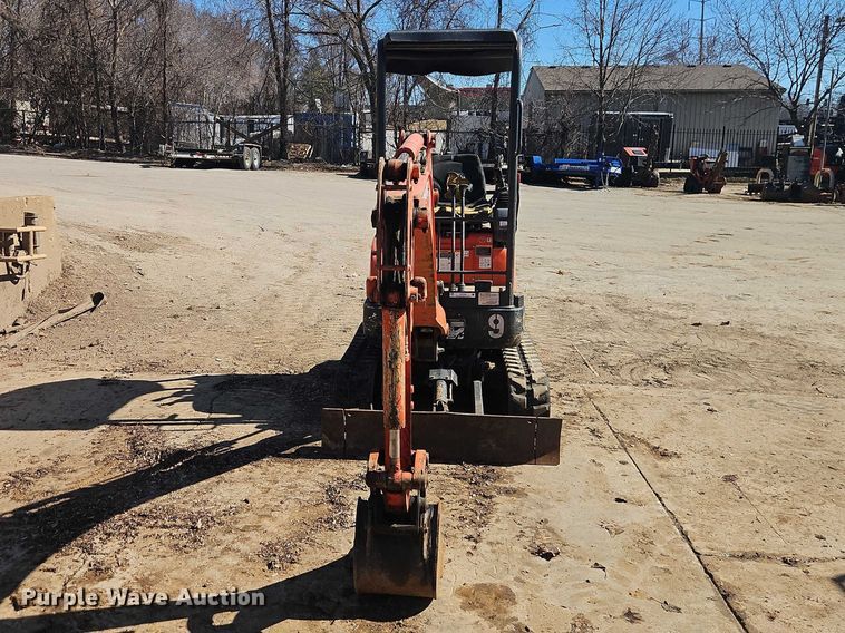 image for item EO7045 2020 Kubota U17 mini excavator