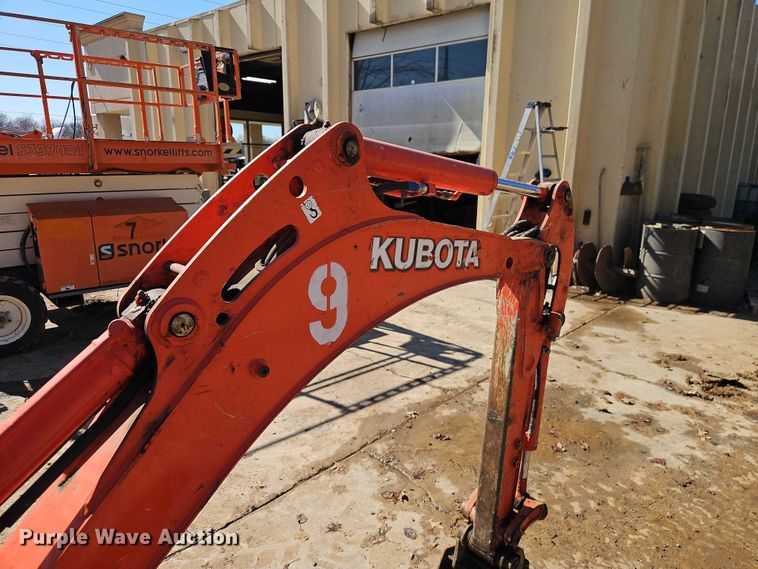 image for item EO7045 2020 Kubota U17 mini excavator