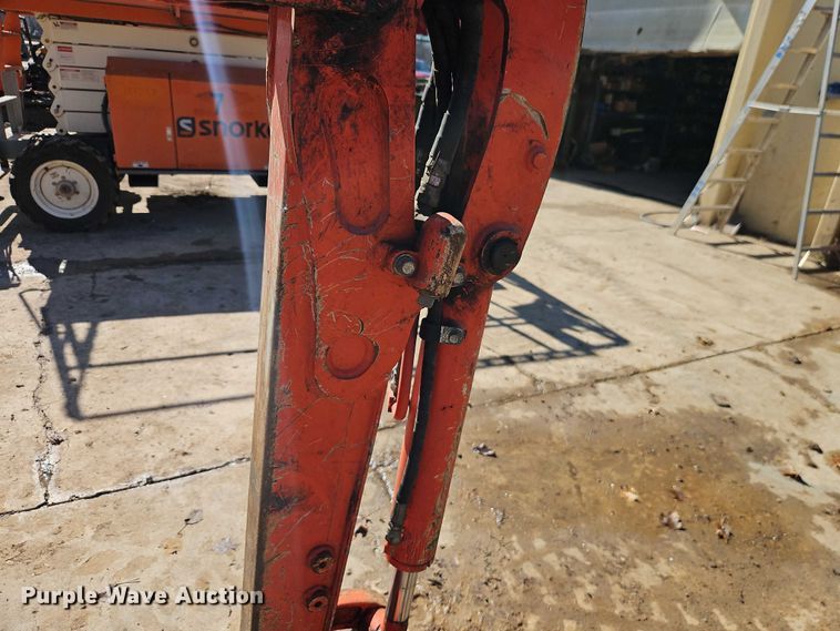 image for item EO7045 2020 Kubota U17 mini excavator