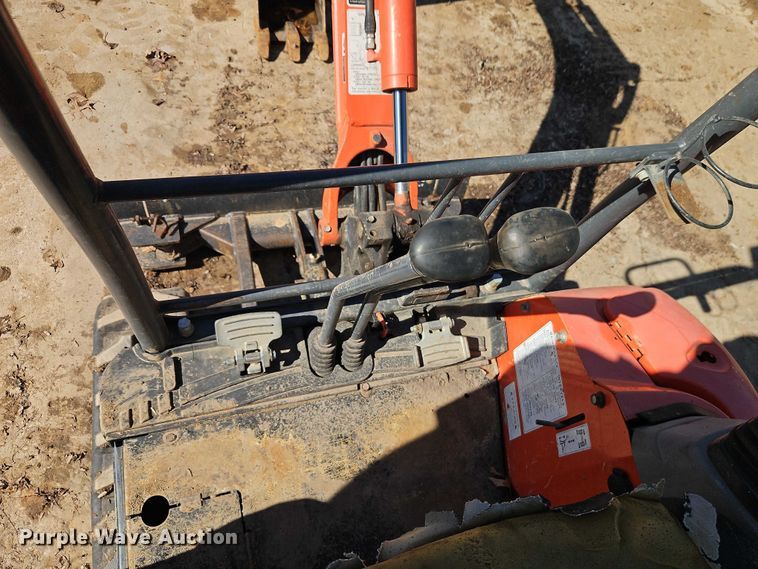 image for item EO7045 2020 Kubota U17 mini excavator