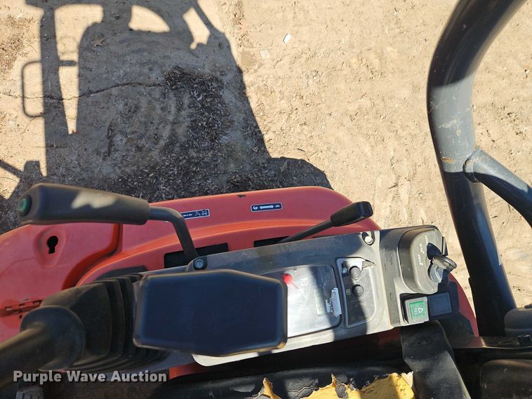 image for item EO7045 2020 Kubota U17 mini excavator