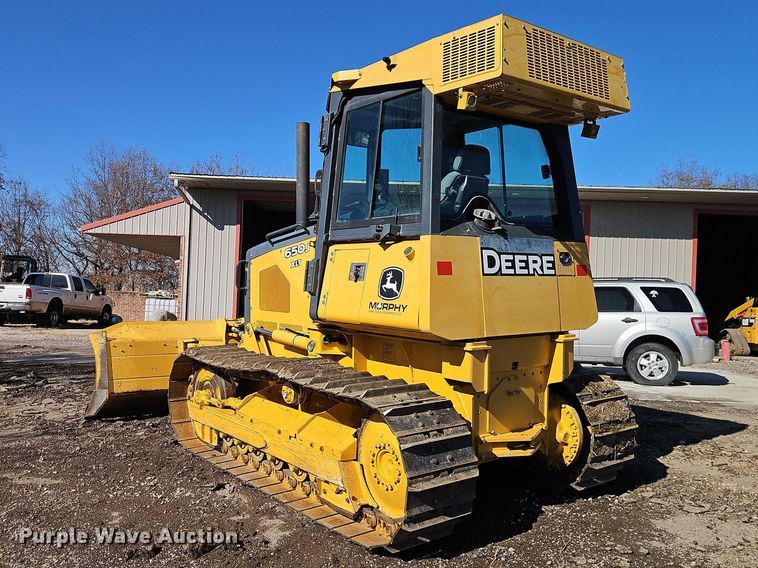 image for item EO7048 2008 John Deere 650J XLT dozer